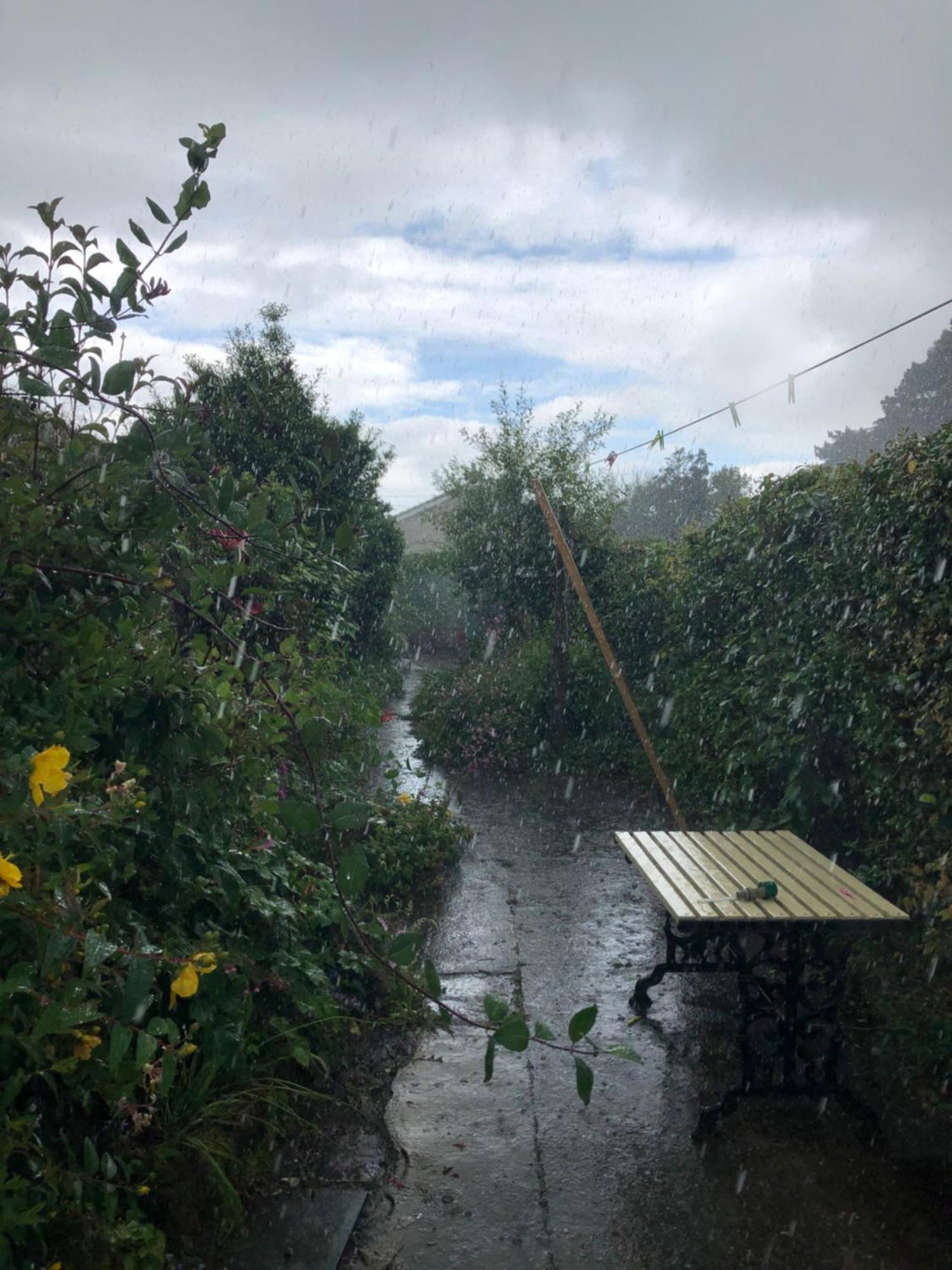 Llanw Malltraeth - Malltraeth Tides Llangadwaladr  Luaran gambar